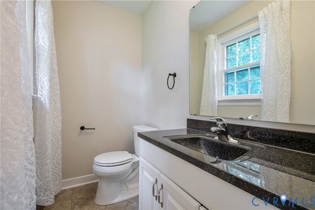 1807 Featherstone Dr, Midlothian, VA 23113
