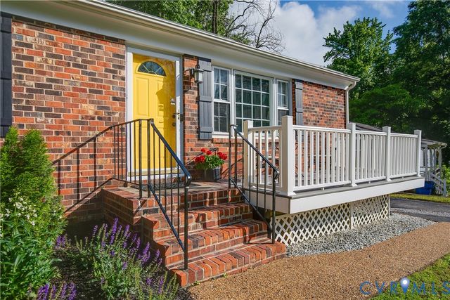 1807 Featherstone Dr, Midlothian, VA 23113