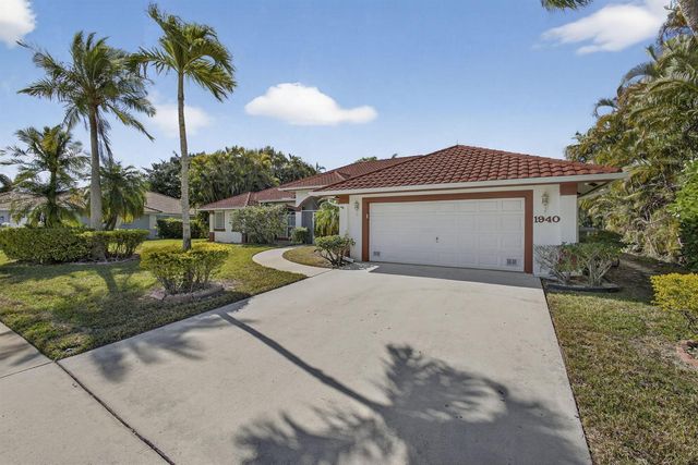 1940 S Club Drive, Wellington, FL 33414