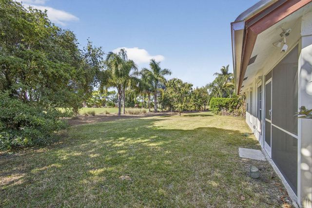 1940 S Club Drive, Wellington, FL 33414