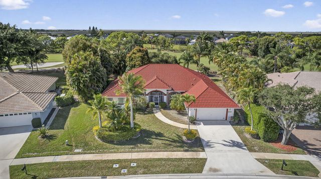 1940 S Club Drive, Wellington, FL 33414
