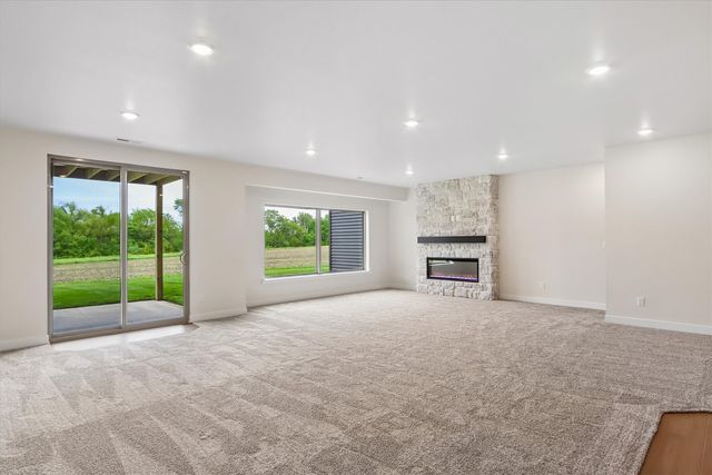 1026 Highland Trail, Solon, IA 52333