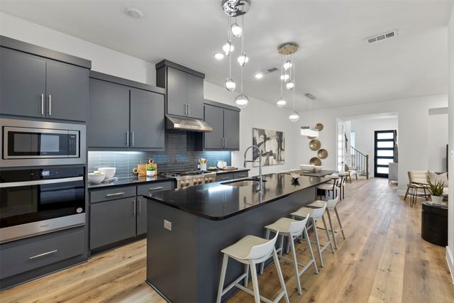 7312 Collin Mckinney Parkway, Mckinney, TX 75070
