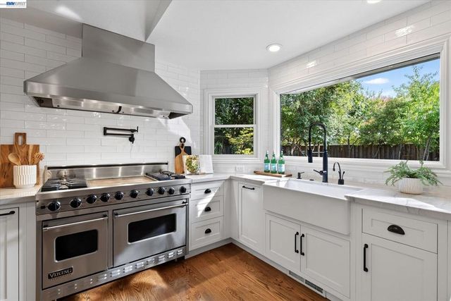 150 Timberline Ct, Danville, CA 94526
