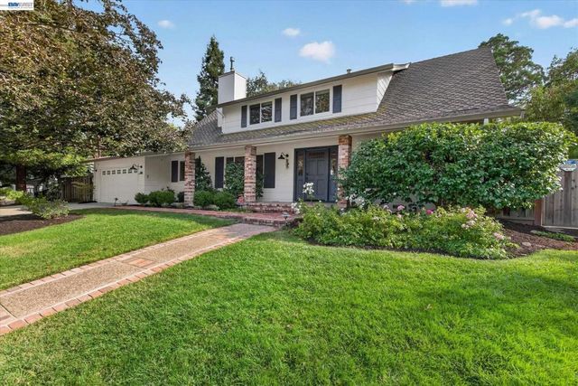 150 Timberline Ct, Danville, CA 94526