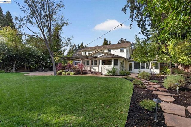 150 Timberline Ct, Danville, CA 94526