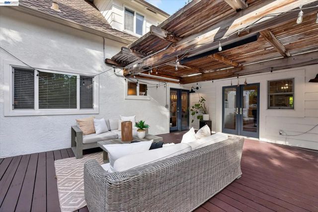 150 Timberline Ct, Danville, CA 94526