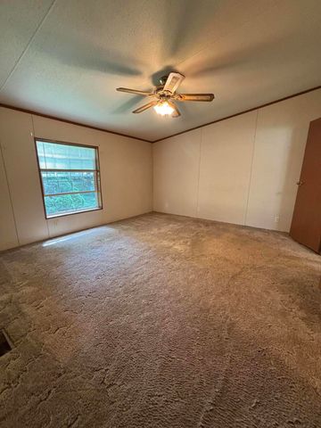1693 US-60, Ledbetter, KY 42058
