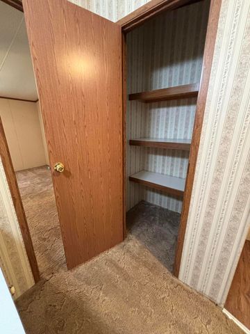 1693 US-60, Ledbetter, KY 42058