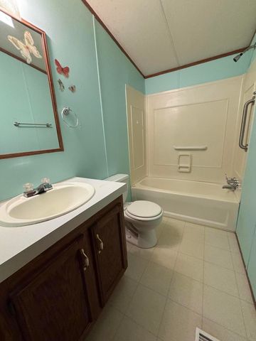 1693 US-60, Ledbetter, KY 42058