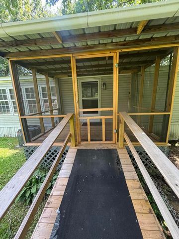 1693 US-60, Ledbetter, KY 42058
