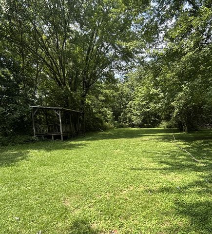 1693 US-60, Ledbetter, KY 42058