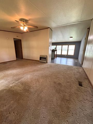 1693 US-60, Ledbetter, KY 42058