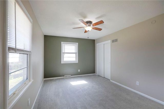 201 S Shrank Avenue, Independence, MO 64056