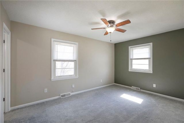 201 S Shrank Avenue, Independence, MO 64056