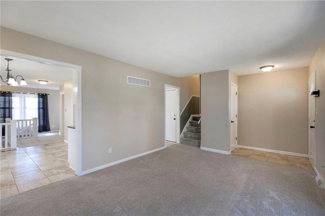 201 S Shrank Avenue, Independence, MO 64056