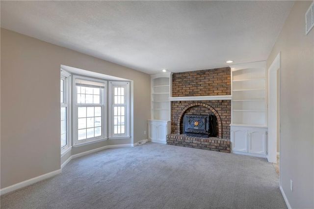 201 S Shrank Avenue, Independence, MO 64056