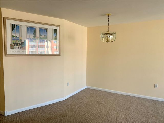 1710 NE 191st St 412-3, Miami, FL 33179