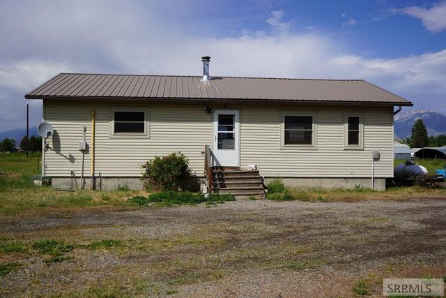 5 Dance Lane, Salmon, ID 83467