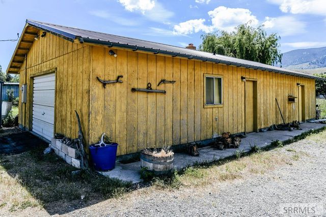 5 Dance Lane, Salmon, ID 83467