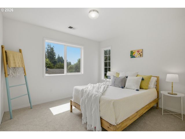 18202 Se SWANSON Ln, Milwaukie, OR 97267