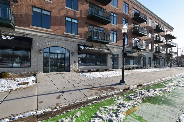 160 S River Street 311, Aurora, IL 60506
