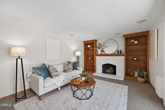 1121 N Modesto Avenue, Camarillo, CA 93010