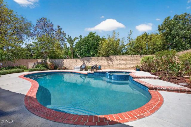 1121 N Modesto Avenue, Camarillo, CA 93010