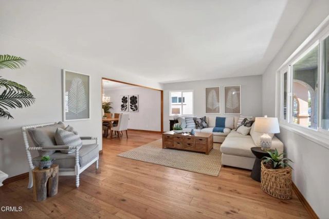 1121 N Modesto Avenue, Camarillo, CA 93010