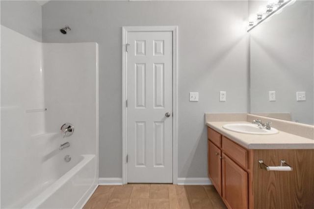 525 Barshay Drive, Covington, GA 30061