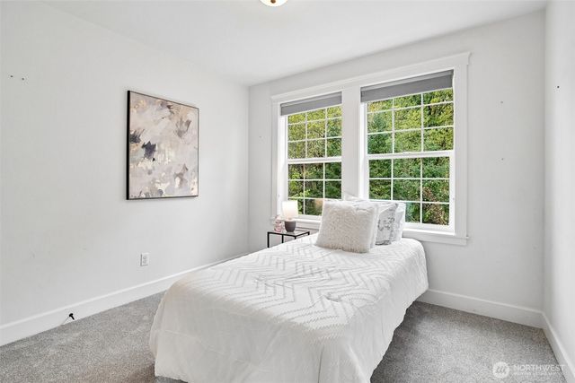 2166 NE Morgan Lane, Issaquah, WA 98029