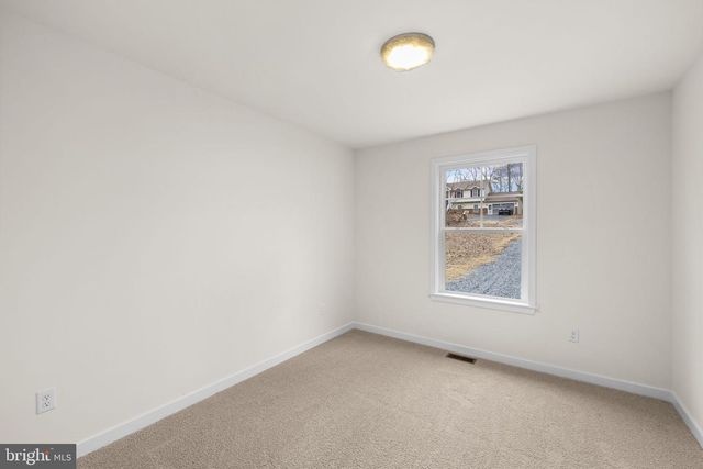 106 NEEDWOOD DR, Ruther Glen, VA 22546