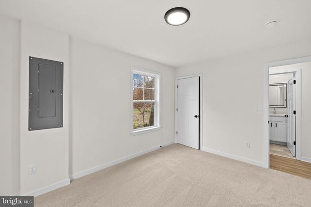 106 NEEDWOOD DR, Ruther Glen, VA 22546