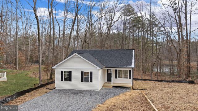 106 NEEDWOOD DR, Ruther Glen, VA 22546