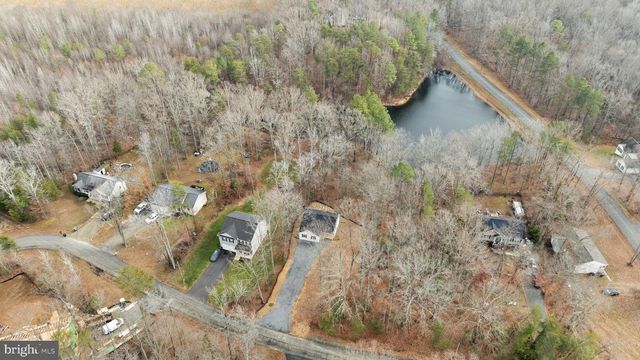 106 NEEDWOOD DR, Ruther Glen, VA 22546