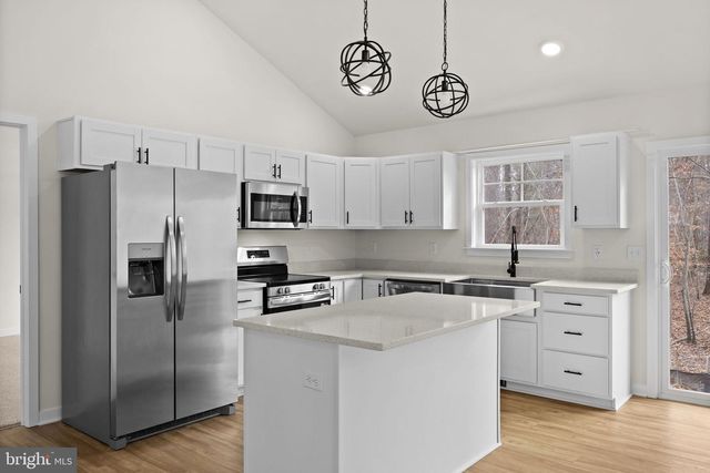 106 NEEDWOOD DR, Ruther Glen, VA 22546