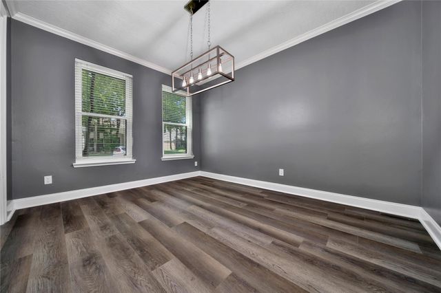 11 Windledge Place, The Woodlands, TX 77381