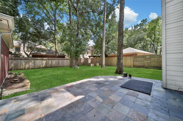 11 Windledge Place, The Woodlands, TX 77381