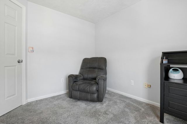 42 Wilbur St, Worcester, MA 01606