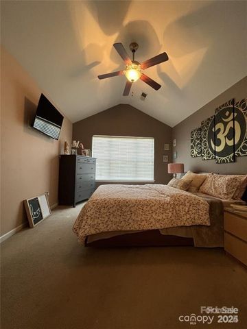 4707 Craigmoss Lane, Charlotte, NC 28278