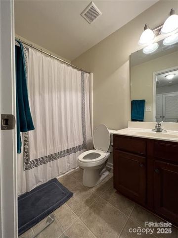 4707 Craigmoss Lane, Charlotte, NC 28278