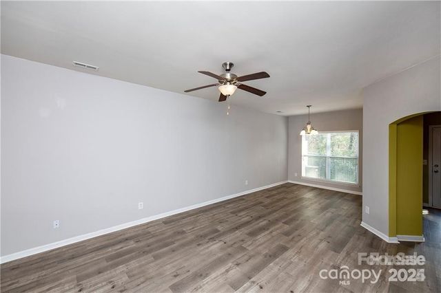 4707 Craigmoss Lane, Charlotte, NC 28278