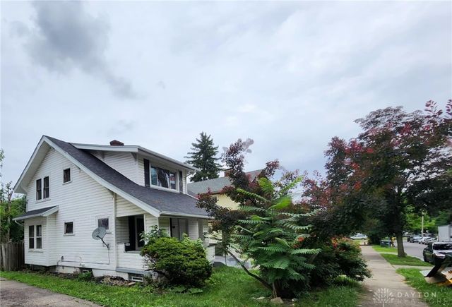 43 Knecht Drive, Dayton, OH 45405