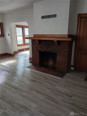 43 Knecht Drive, Dayton, OH 45405