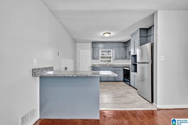 6737 FRANKFORT AVENUE, Birmingham, AL 35212