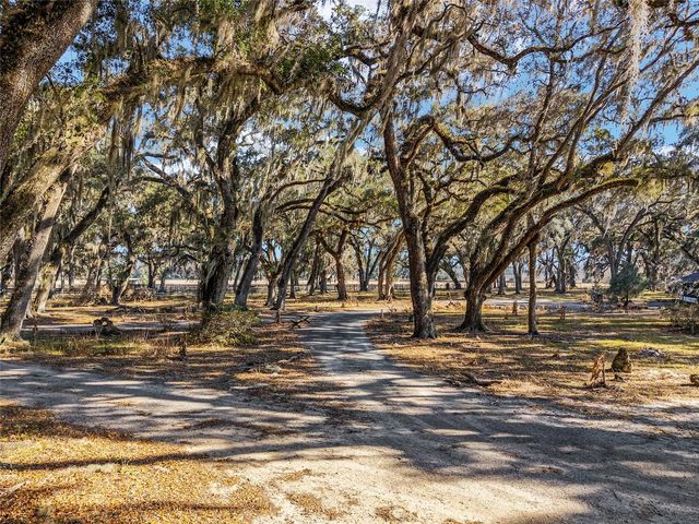 15178 NE 47TH AVENUE, Citra, FL 32113