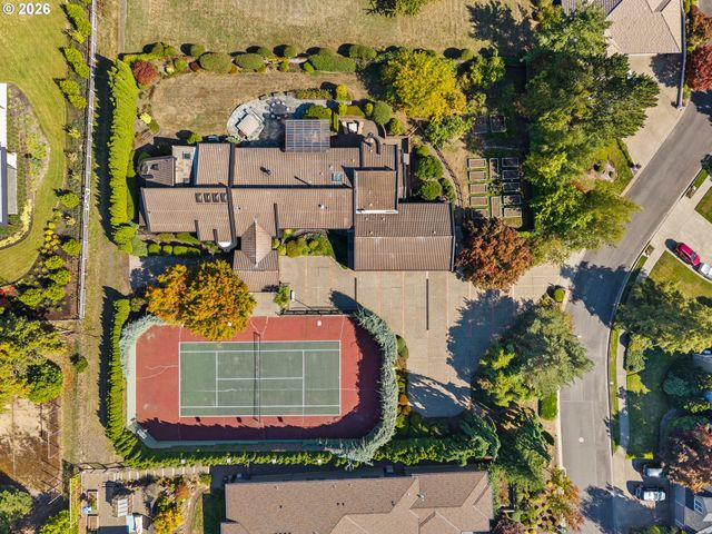 13237 KNAUS Rd, Lake Oswego, OR 97034