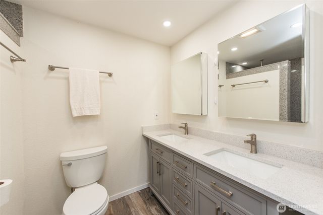 20 Elizabeth Lane, Sequim, WA 98382