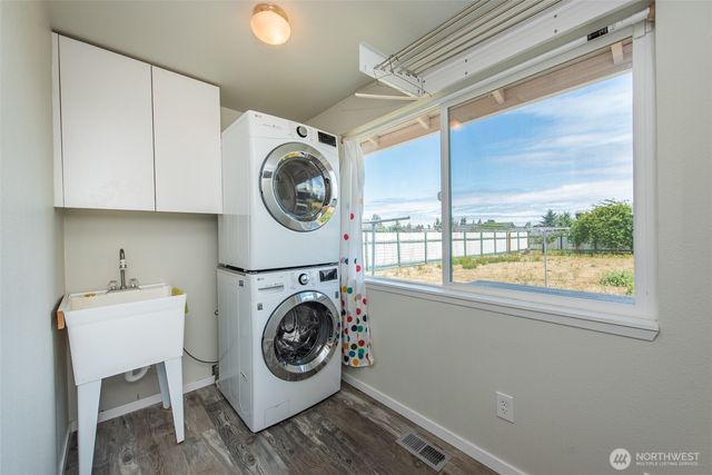 20 Elizabeth Lane, Sequim, WA 98382