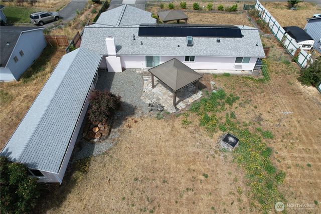 20 Elizabeth Lane, Sequim, WA 98382